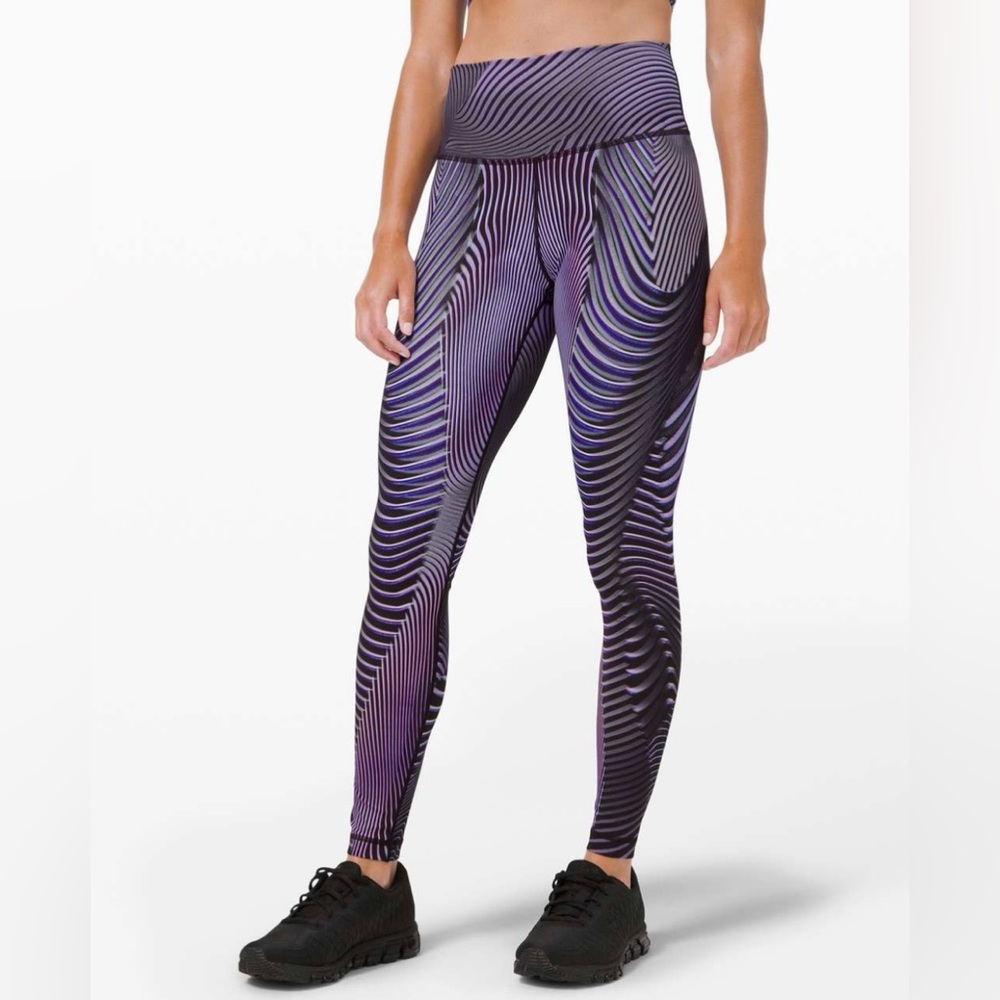 Lululemon Seawheeze 2020 Wunder Under High-Rise Tights in Fast Lane Purple Multi - Picture 2 of 10